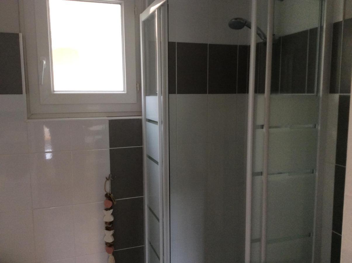 Gites Et Chambres D'Hotes Les Roses The Hauterives Bagian luar foto